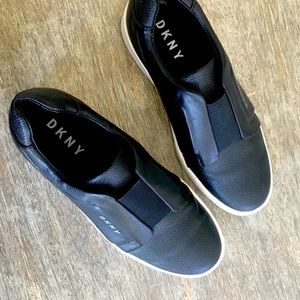 DKNY black slip-on shoes